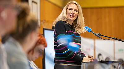 Julika Sandt, jugendpolitische Sprecherin der FDP-Landtagsfraktion